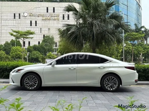Lexus Es 2022 photo 3