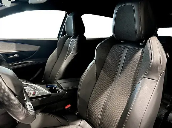 Peugeot 3008 2022 photo 5
