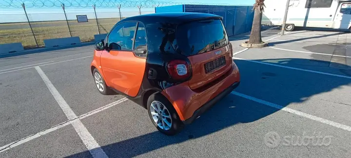 Smart Fortwo 2015 photo 4