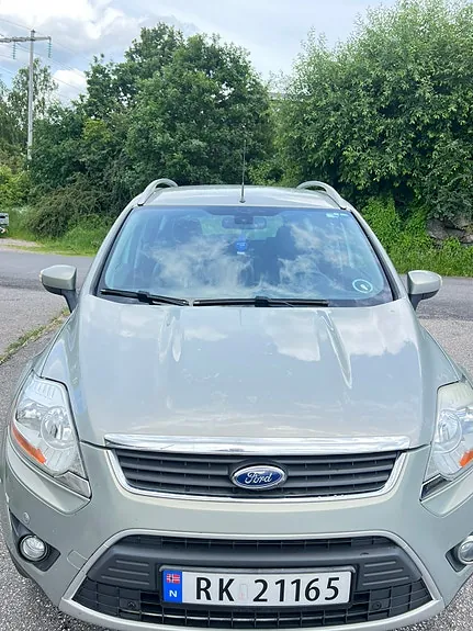 Ford Kuga 2010 photo 3