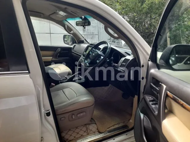 Toyota Land Cruiser Sahara 2007 photo 3