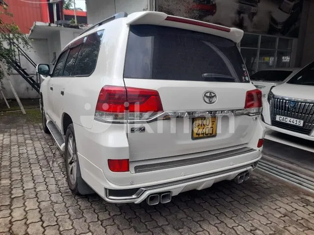 Toyota Land Cruiser Sahara 2007 photo 2