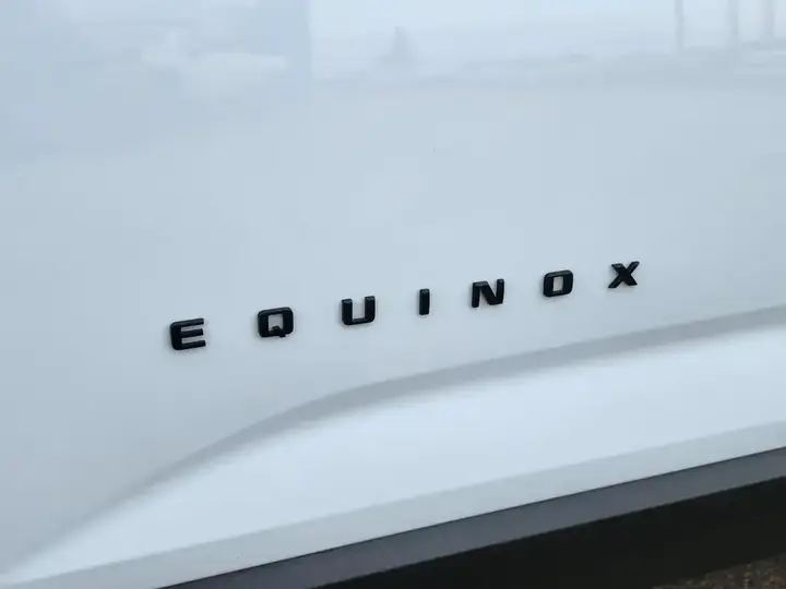 Chevrolet Equinox 2027 photo 5