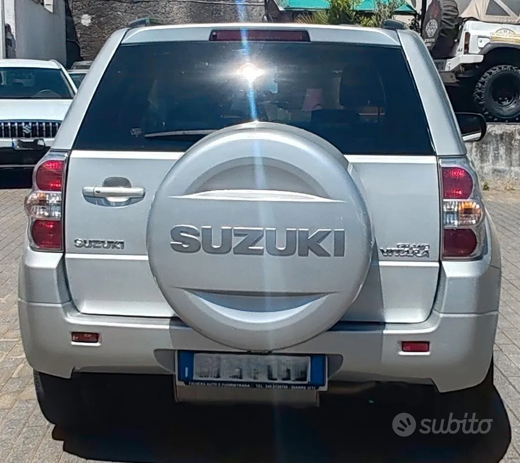 Suzuki Grand Vitara 2013 photo 5