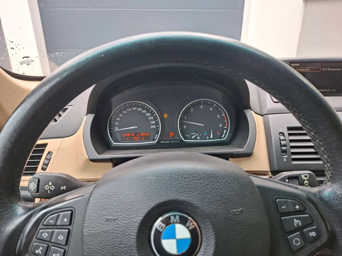 BMW X3 2006 photo 2