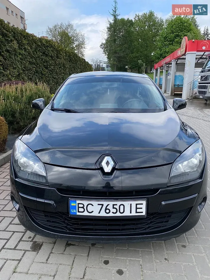 Renault Megane 2011 photo 3