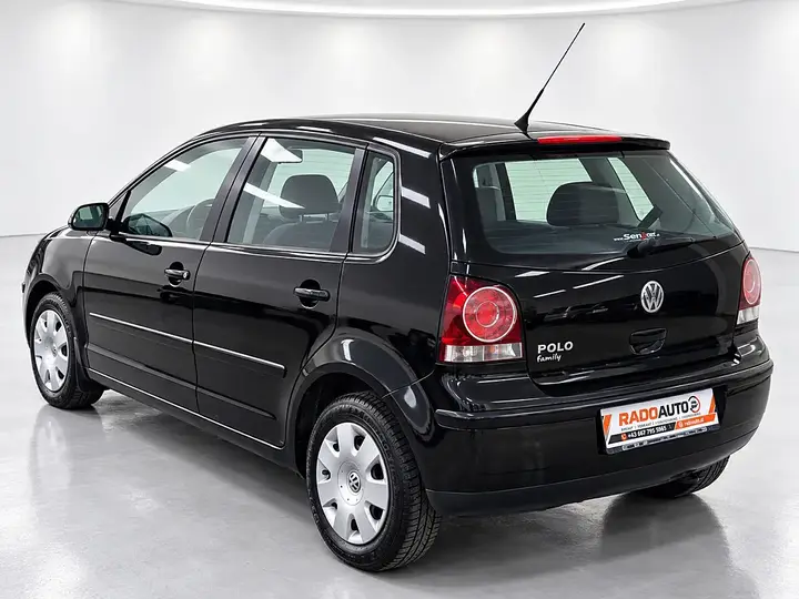 Volkswagen Polo 2008 photo 3