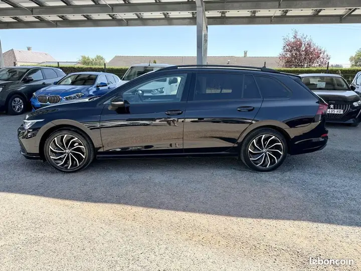 Volkswagen Golf 2021 photo 2