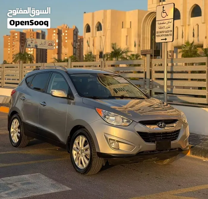 Hyundai Tucson 2012 photo 3
