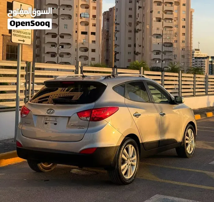 Hyundai Tucson 2012 photo 4