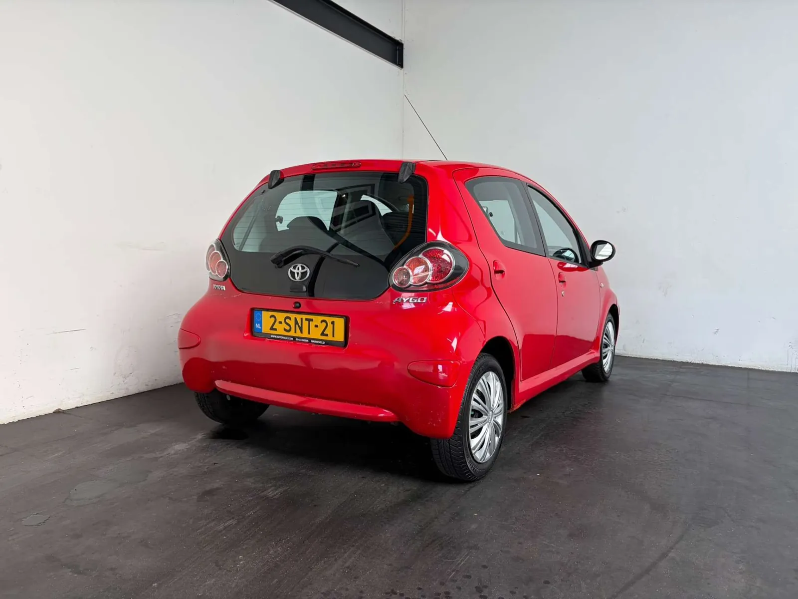 Toyota Aygo 2009 photo 2