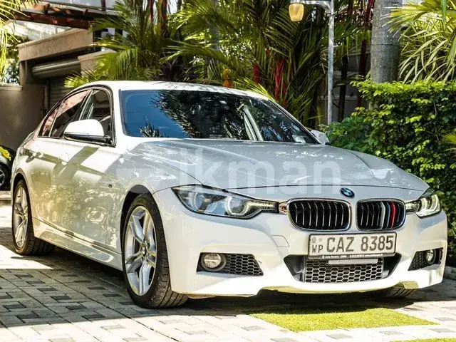 BMW 318I 2017 photo 2