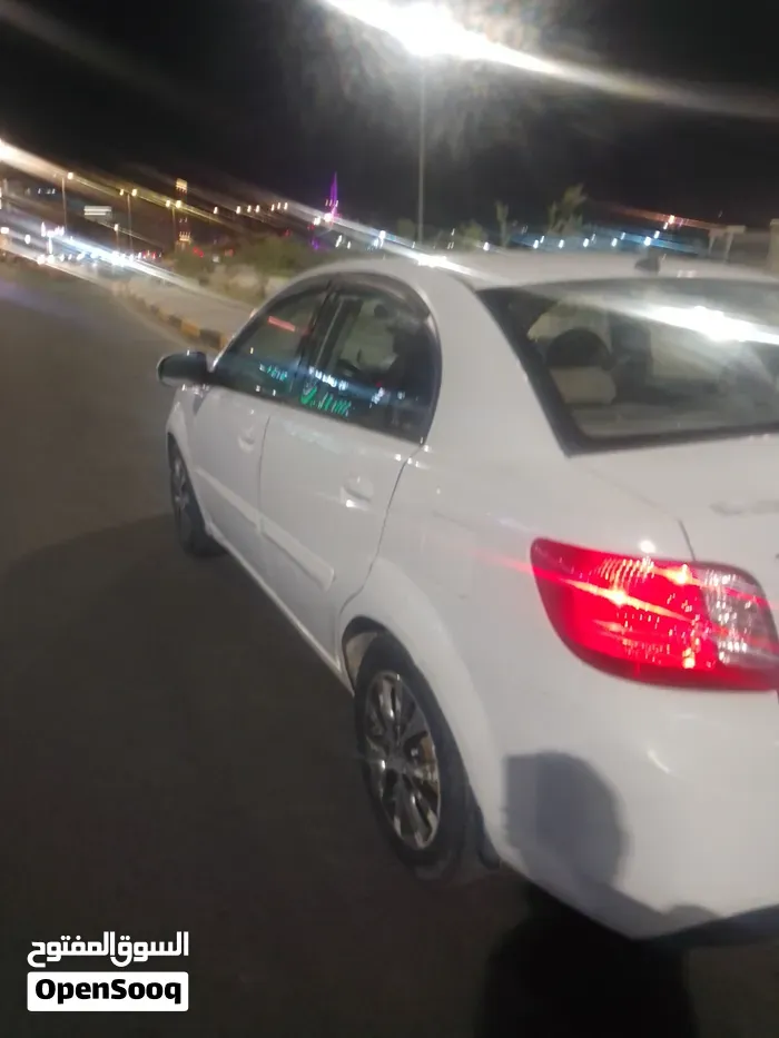 Kia Rio 2012 photo 3