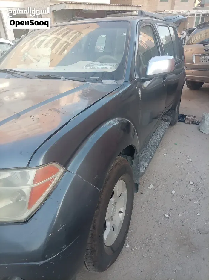 Nissan Pathfinder 2006 photo 4