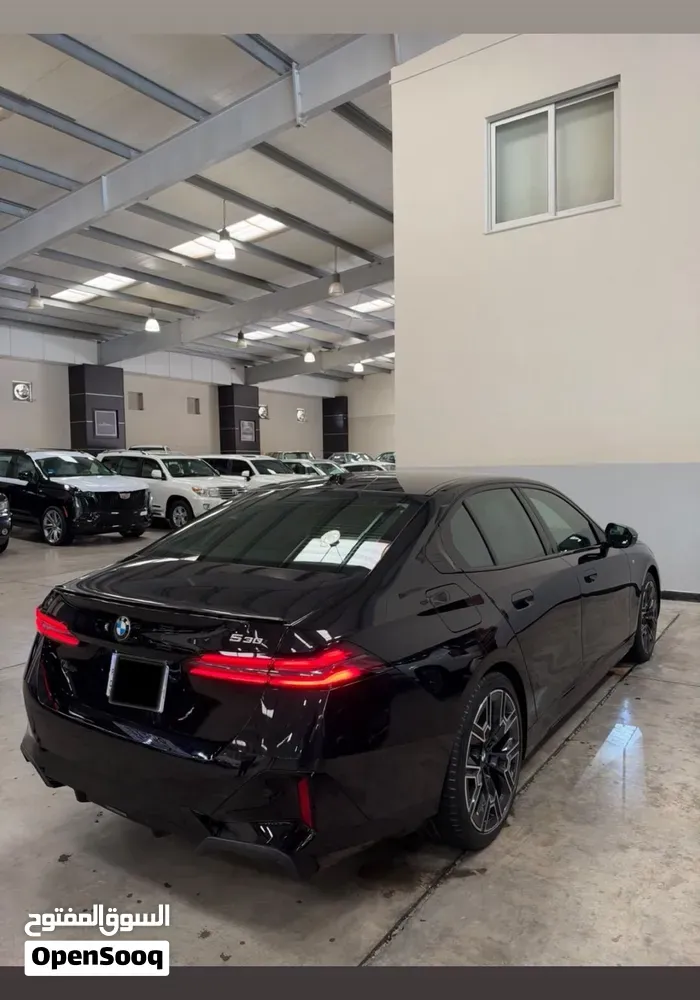 BMW 5 Series 2025 photo 4