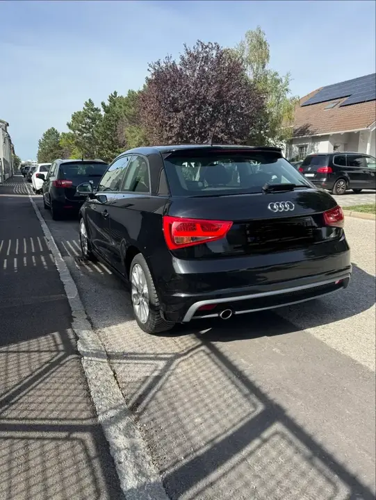 Audi A1 2014 photo 3