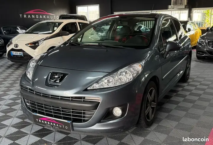 Peugeot 207