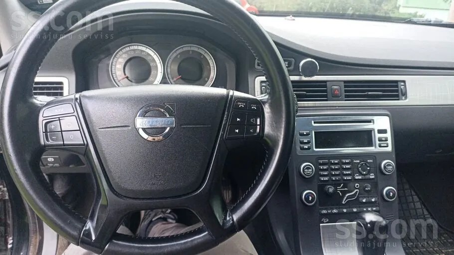 Volvo Xc70 2011 photo 4