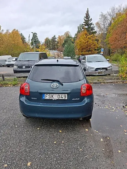 Toyota Auris 2007 photo 2