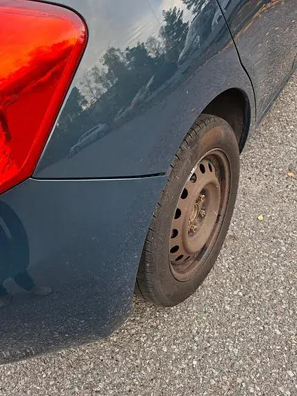 Toyota Auris 2007 photo 3