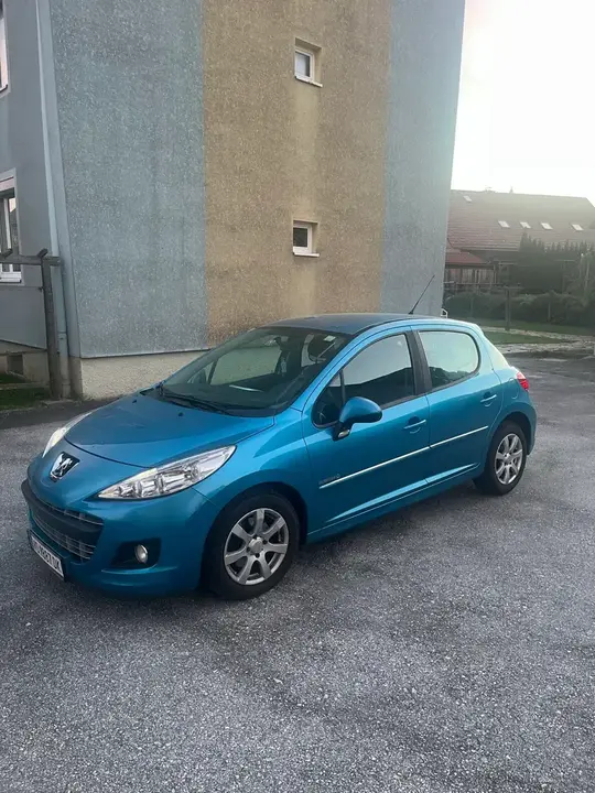Peugeot 207