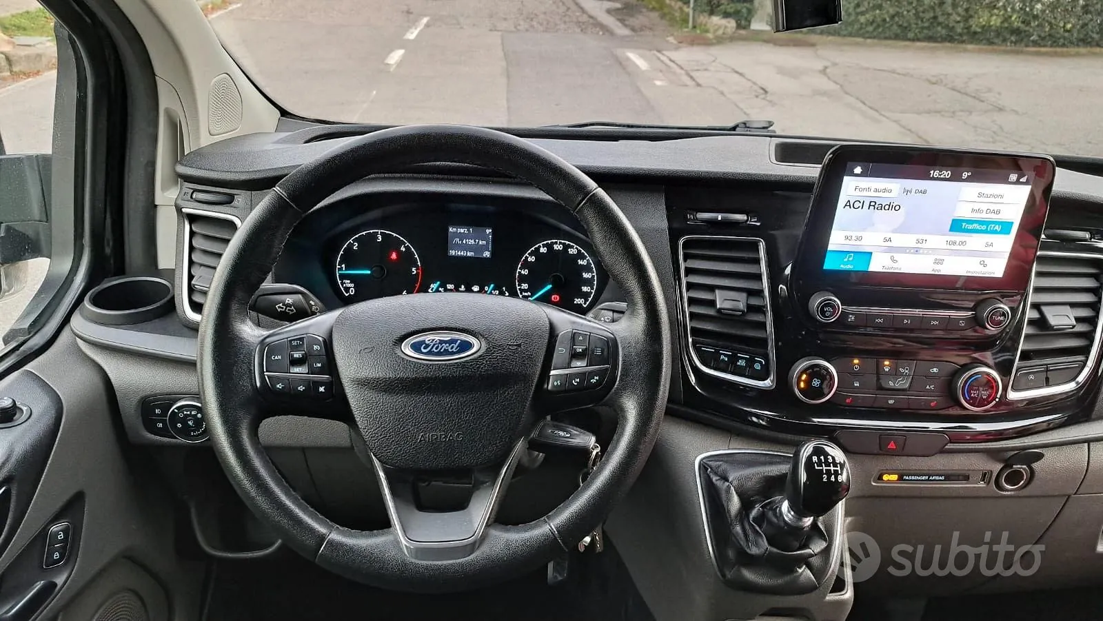 Ford Transit 2020 photo 3