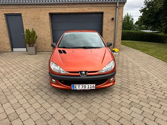 Peugeot 206 2001 photo 3