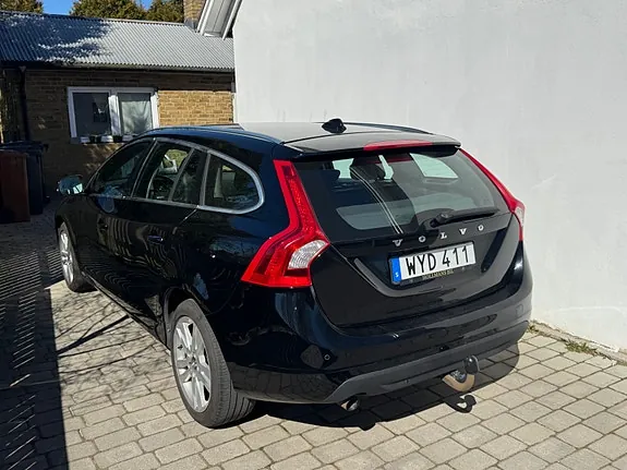 Volvo V60 2012 photo 5