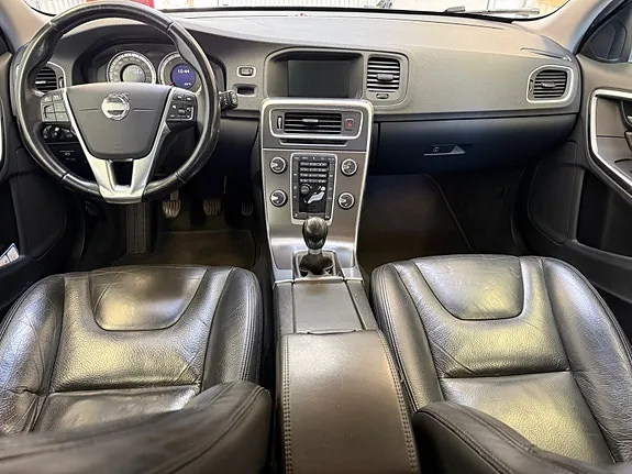 Volvo V60 2012 photo 4
