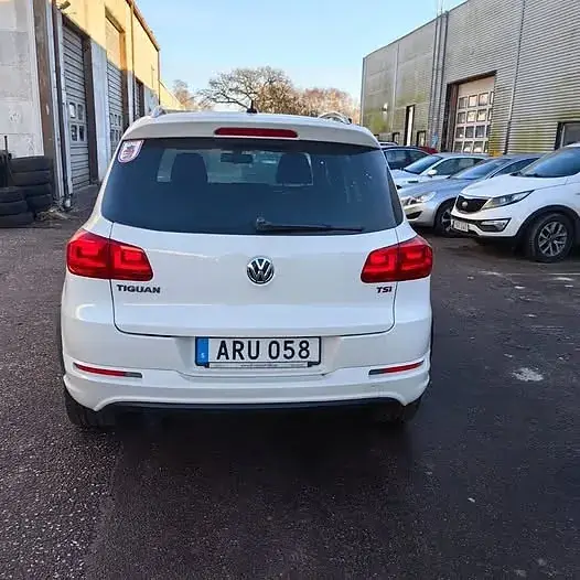 Volkswagen Tiguan 2014 photo 2