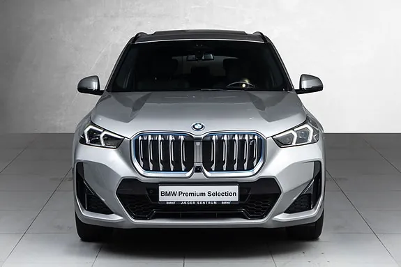 BMW Ix1 2023 photo 4