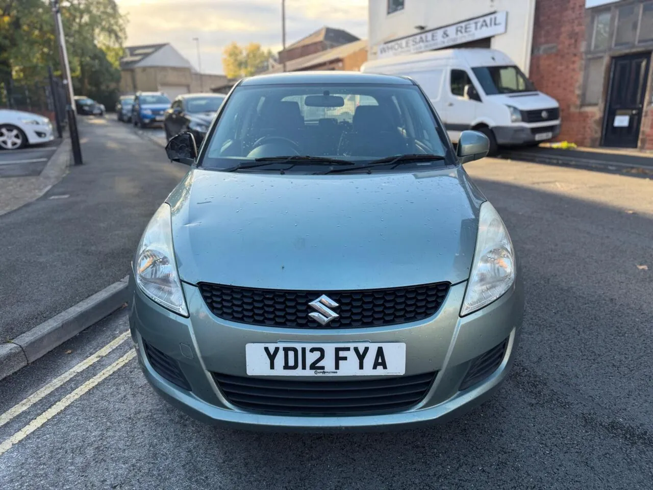 Suzuki Swift 2012 photo 2
