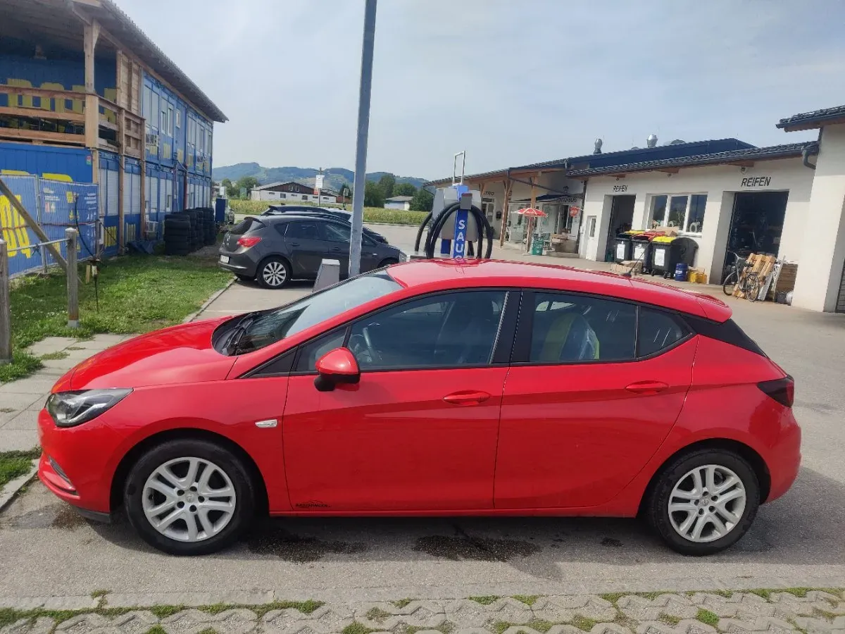 Opel Astra 2016 photo 3