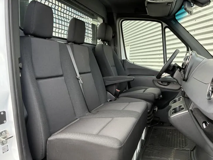 Mercedes-Benz Esprinter 2025 photo 3