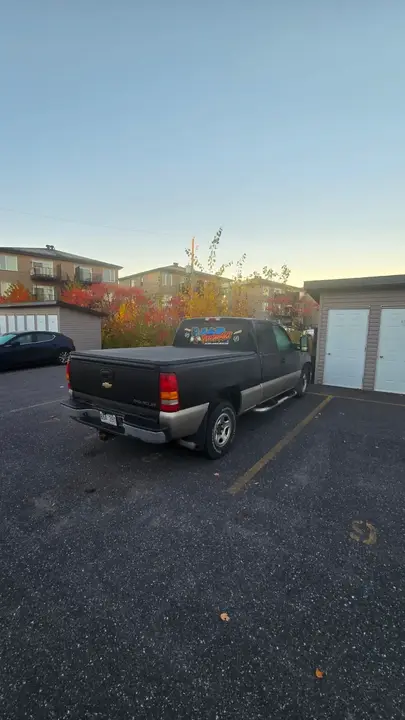 Chevrolet C/K Pickup 1500 2002 photo 3