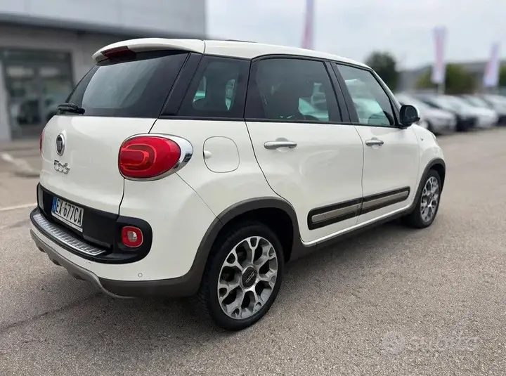Fiat 500L 2014 photo 4