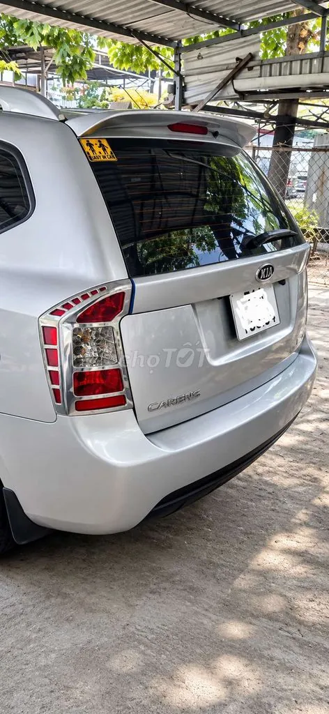 Kia Carens 2015 photo 3