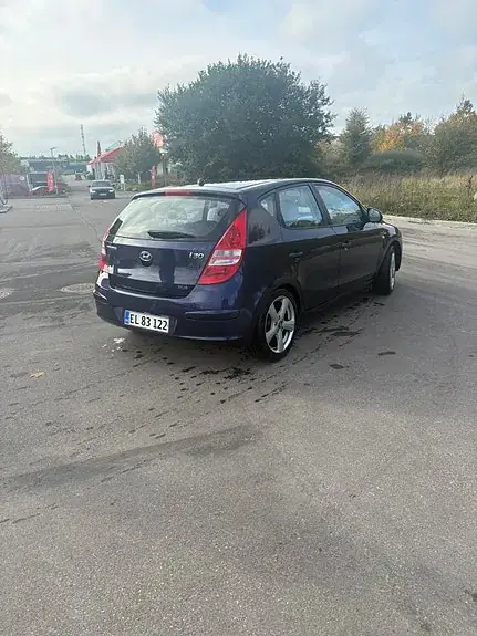 Hyundai I30 2010 photo 3