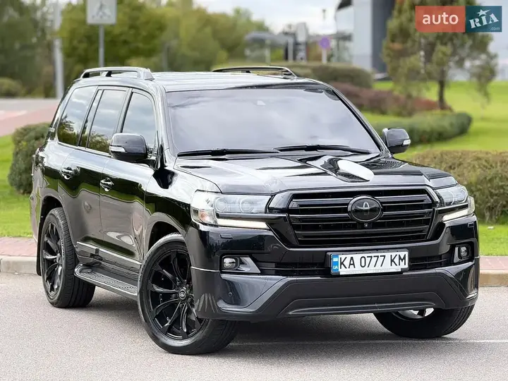 Toyota Land Cruiser 2017 photo 3
