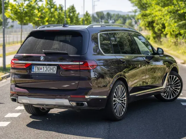 BMW X7 2022 photo 4