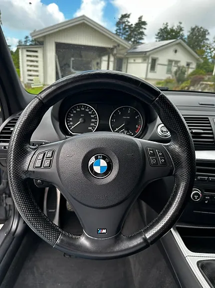 BMW 118D 2010 photo 5