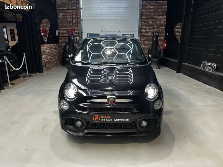 Abarth 595 2017 photo 2