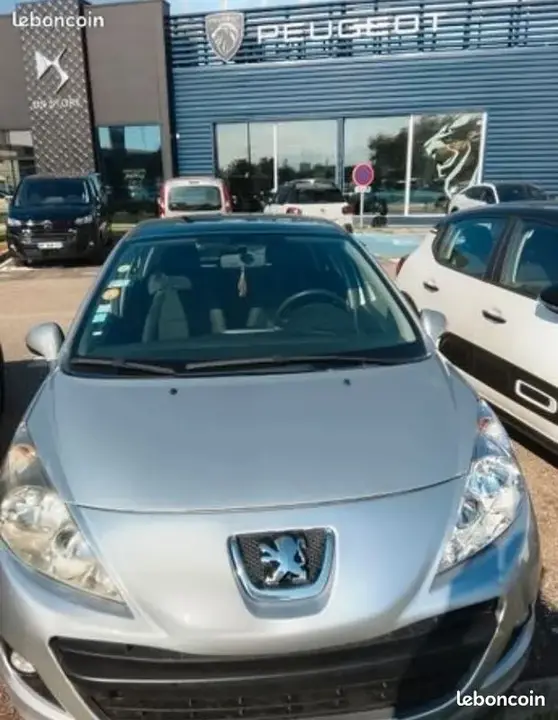 Peugeot 207