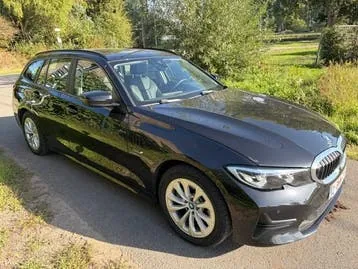 BMW 320E