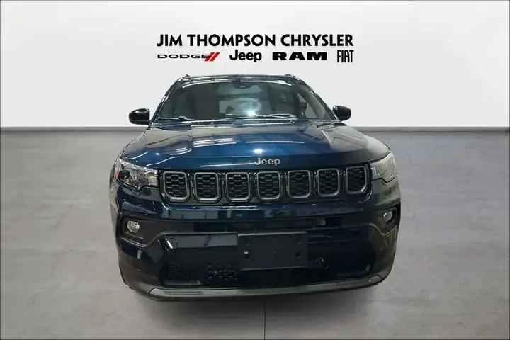 Jeep Compass 2026 photo 2