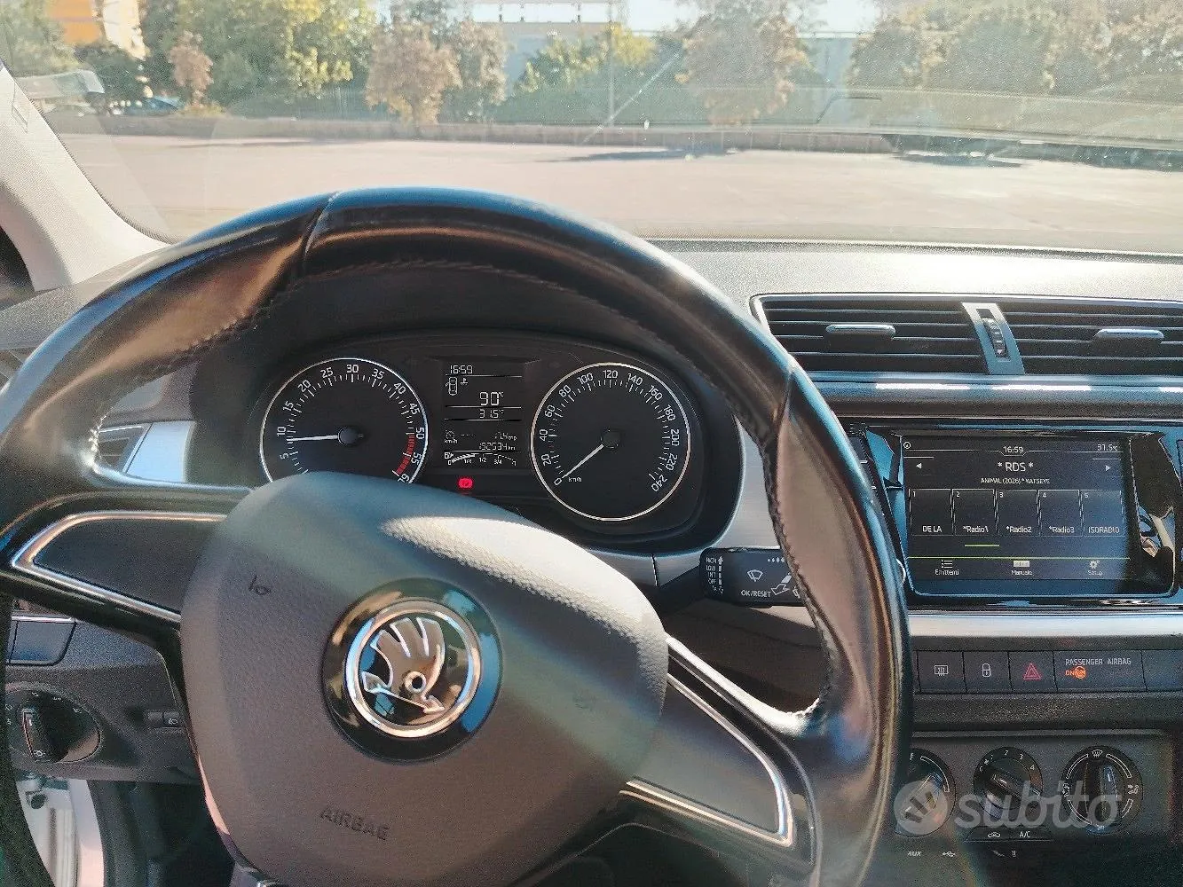 Skoda Fabia 2017 photo 5