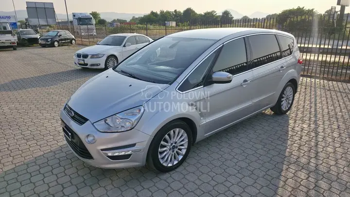 Ford S-Max 2011 photo 3