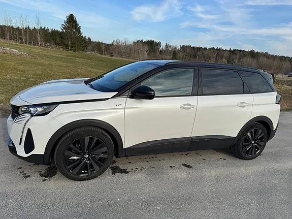 Peugeot 5008 2021 photo 3