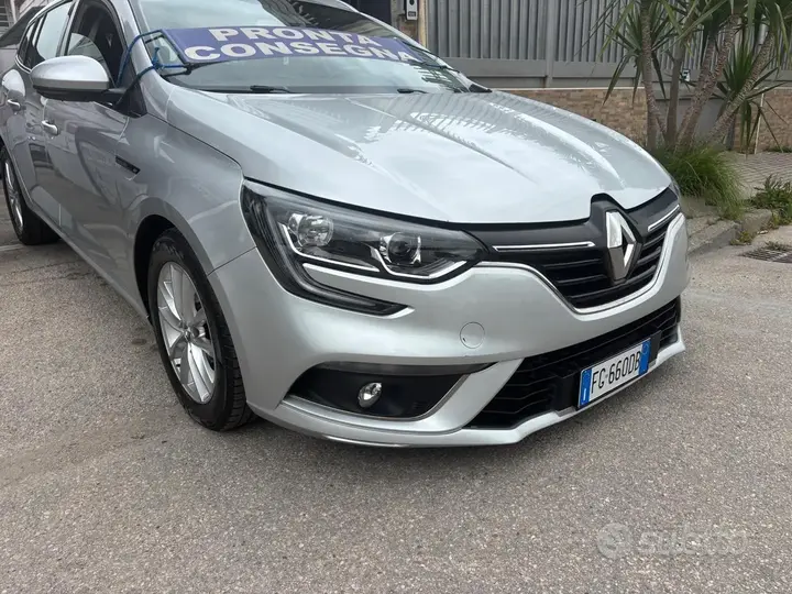 Renault Megane 2016 photo 3
