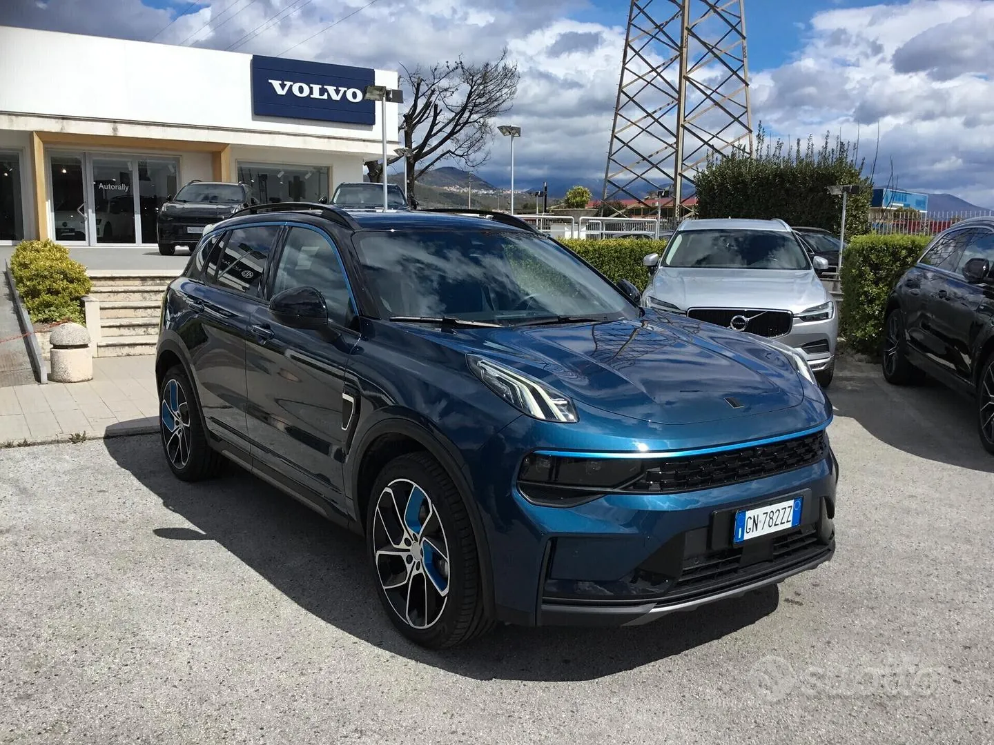 Lynk & Co 01